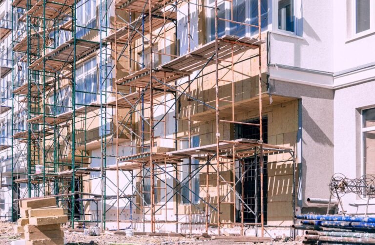 Punime Rifiniture Objektesh (Pallate të Vjetra)